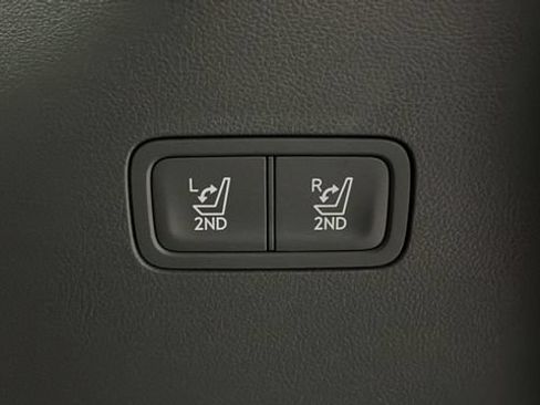 Used 2025 Hyundai Santa Fe Calligraphy AWD/4WD image 30