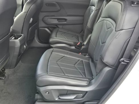 New 2027 Kia Telluride SX X-Pro AWD/4WD image 8
