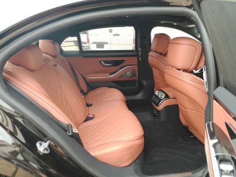 Used 2022 Mercedes-Benz S 580 4MATIC Sedan image 29
