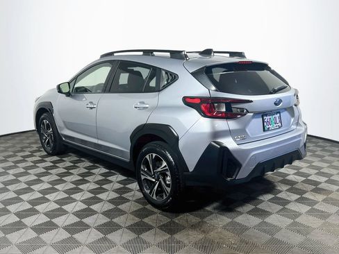 Used 2025 Subaru Crosstrek 2.5i Premium w/ Crosstrek Mirror Package AWD/4WD image 5