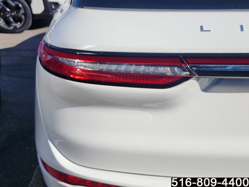 Used 2022 Lincoln Corsair AWD w/ Equipment Group 101A image 24