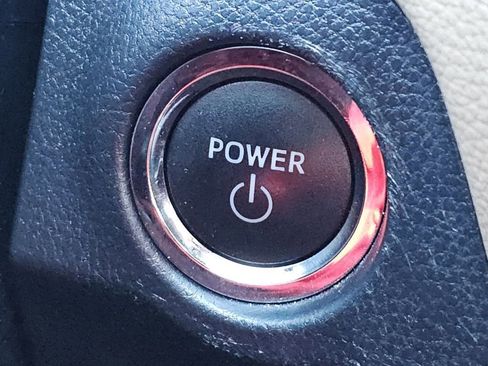 Used 2023 Toyota RAV4 Limited image 17