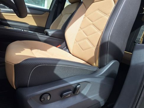 New 2026 Volkswagen Atlas Cross Sport SE image 10