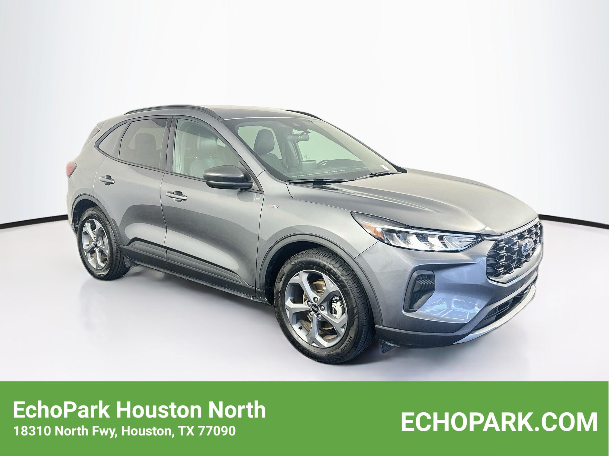 Used 2025 Ford Escape ST-Line FWD image 1