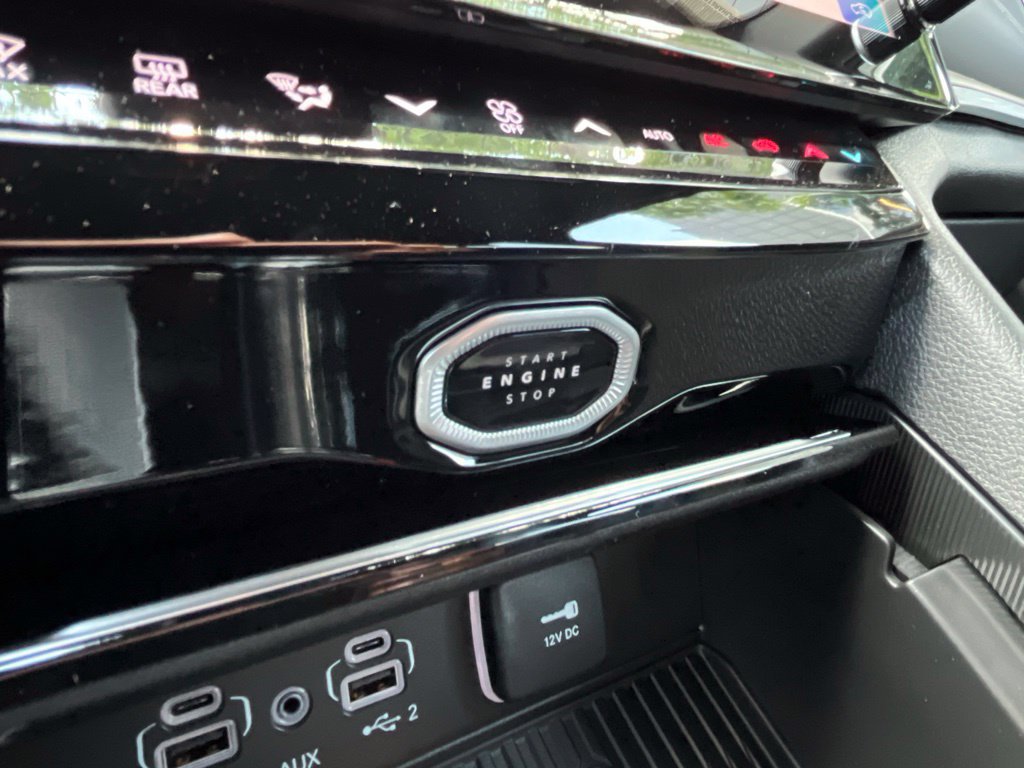 New 2026 Jeep Grand Cherokee 4WD image 29