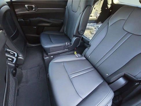 New 2026 Kia Sorento EX image 29