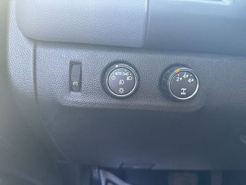 Used 2016 Chevrolet Colorado Z71 image 18