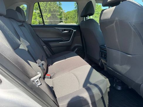 Used 2024 Toyota RAV4 XLE w/ Convenience Package AWD/4WD image 17