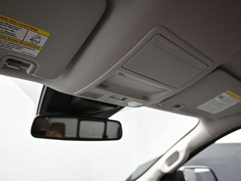 Used 2024 Ford Ranger XLT w/ Equipment Group 301A High image 19