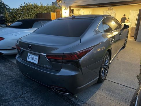 Used 2023 Lexus LS 500 AWD w/ Executive Package image 2