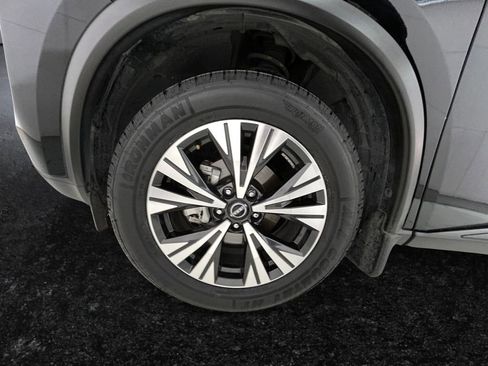 Used 2023 Nissan Rogue SV image 27