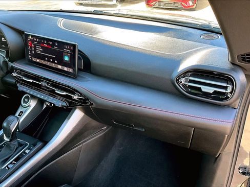 Certified 2024 Dodge Hornet GT w/ Tech Pack w/o Parking image 19