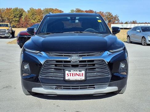 Used 2022 Chevrolet Blazer LT image 2