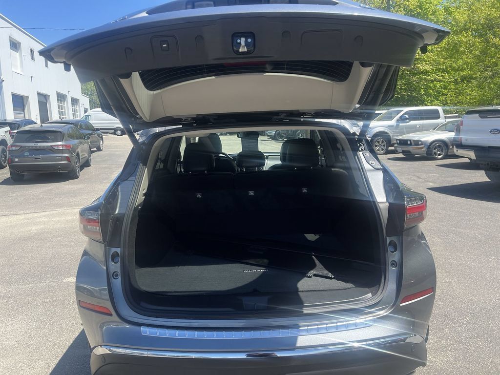 Used 2023 Nissan Murano SL w/ SL Moonroof Package AWD/4WD image 3
