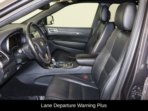 Used 2020 Jeep Grand Cherokee Limited w/ Trailer Tow Group IV image 16