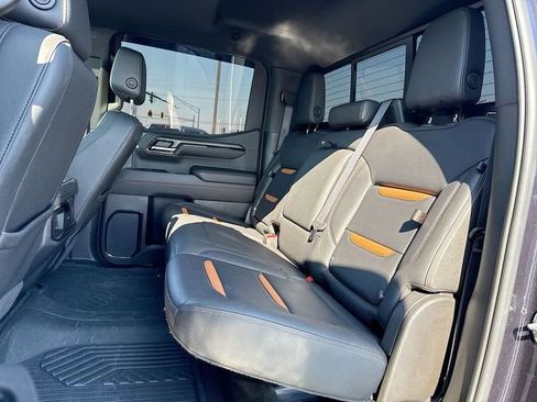 Used 2022 GMC Sierra 1500 AT4 w/ AT4 Premium Package image 23