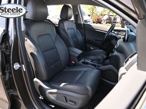 Used 2020 Hyundai Tucson Limited FWD image 25