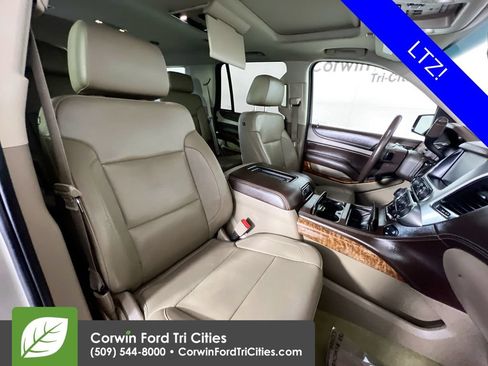 Used 2016 Chevrolet Tahoe LTZ AWD/4WD image 17