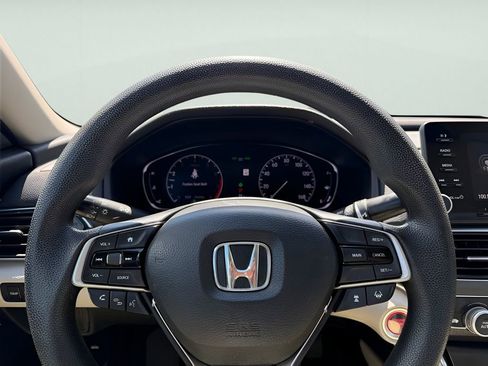 Used 2019 Honda Accord LX image 18