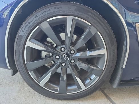 Used 2022 INFINITI Q60 3.0t Luxe w/ Essential Package image 15