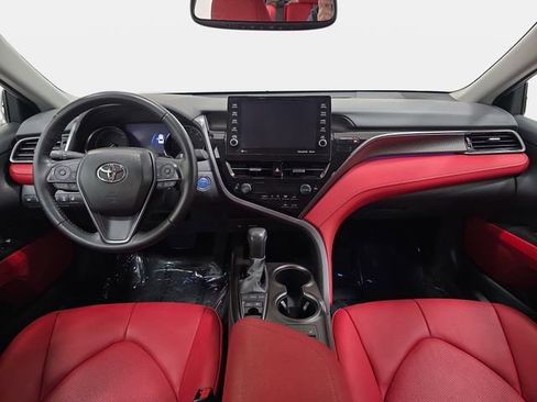 Certified 2024 Toyota Camry XSE w/ Cold Weather Package FWD image 9