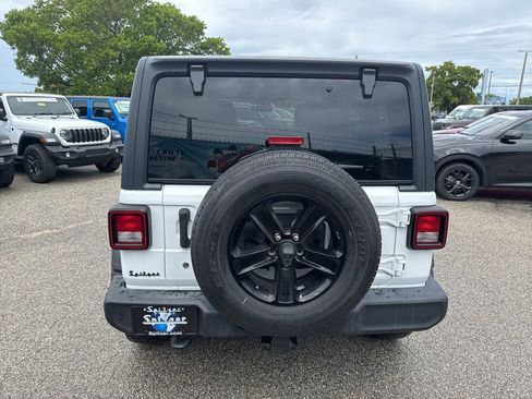 Certified 2020 Jeep Wrangler Unlimited Sport image 14