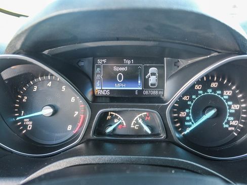 Used 2016 Ford Escape SE w/ SE Cold Weather Package image 23