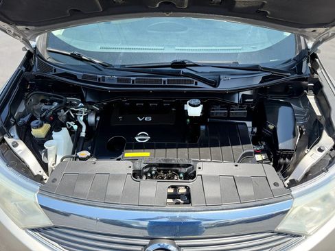 Used 2013 Nissan Quest SV w/ Leather Pkg FWD image 15