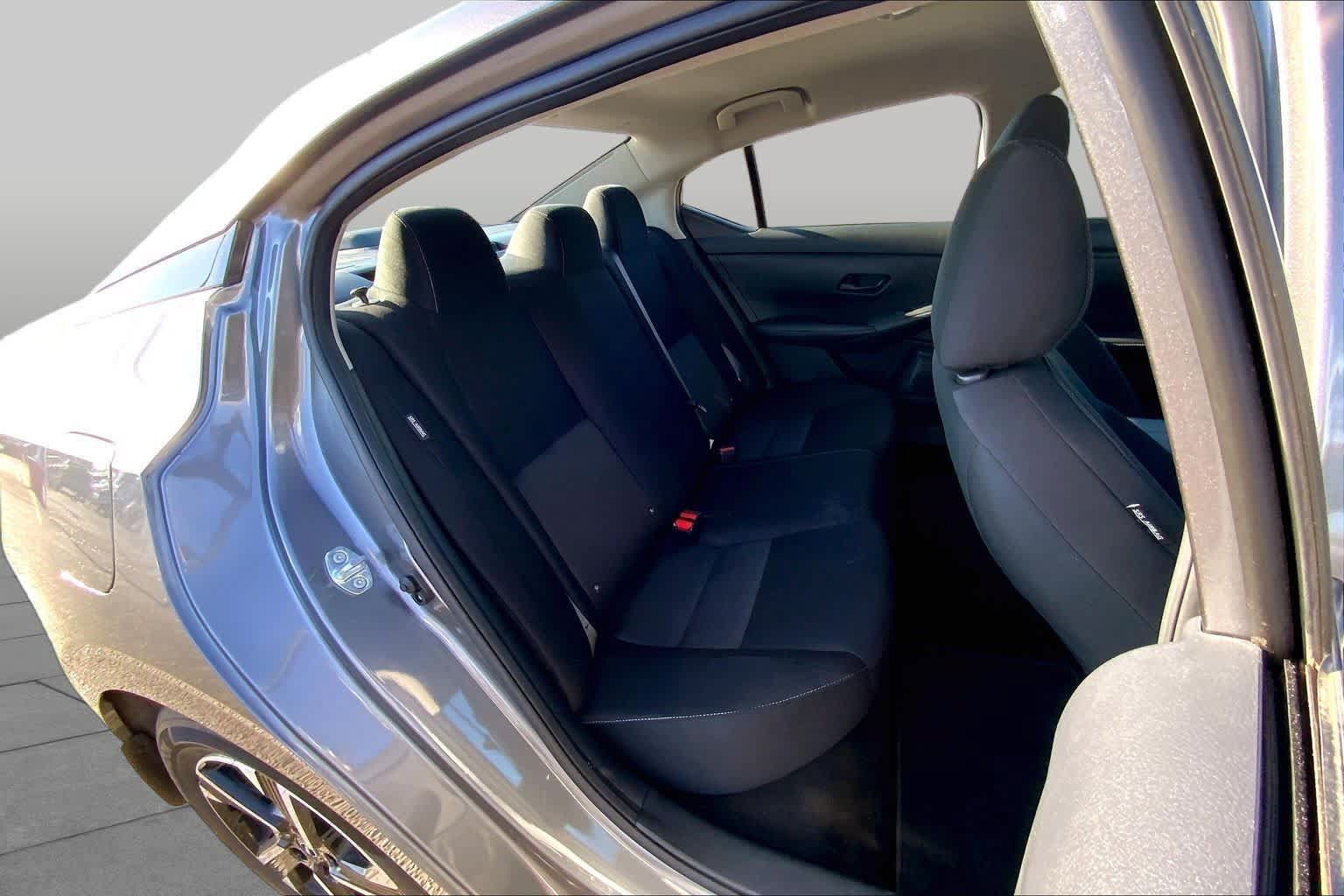 Used 2025 Nissan Sentra SV FWD image 20