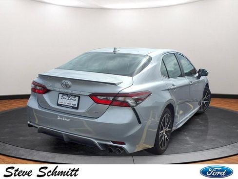 Used 2023 Toyota Camry SE w/ Convenience Package FWD image 26