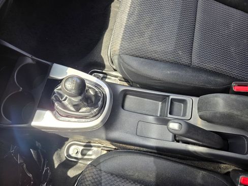 Used 2018 Honda Fit LX image 29