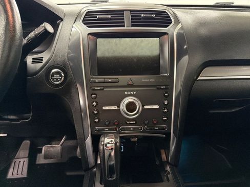 Used 2019 Ford Explorer Sport w/ Equipment Group 401A image 23