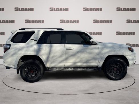 Used 2022 Toyota 4Runner TRD Off-Road Premium image 6