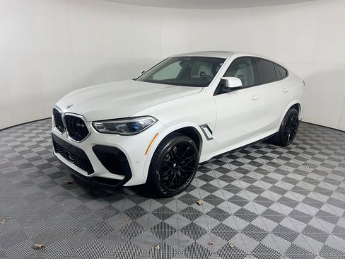 Used 2023 BMW X6 M image 1