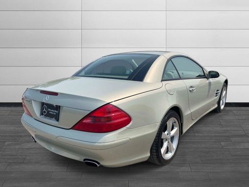 Used 2005 Mercedes-Benz SL 600 image 3