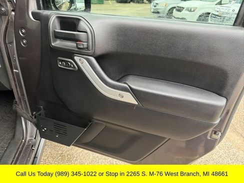 Used 2014 Jeep Wrangler Unlimited Rubicon w/ Max Tow Package image 39