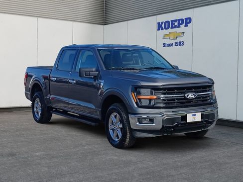 Used 2025 Ford F150 XLT w/ Equipment Group 301A Standard AWD/4WD image 7