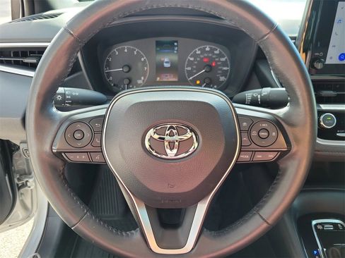 Used 2024 Toyota Corolla SE image 18