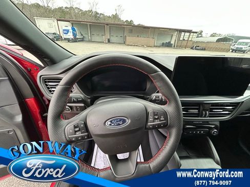 Used 2025 Ford Escape ST-Line Elite image 31
