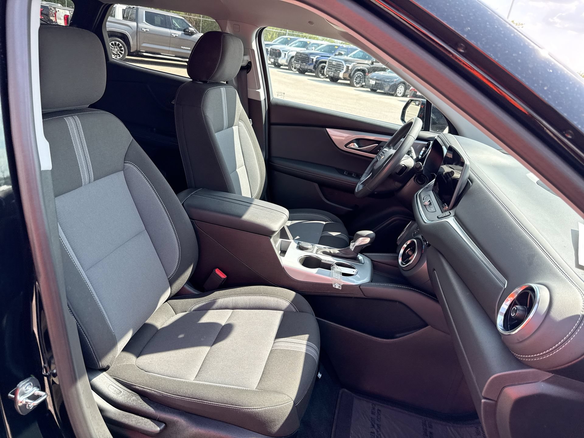 Used 2026 Chevrolet Blazer LT FWD image 24