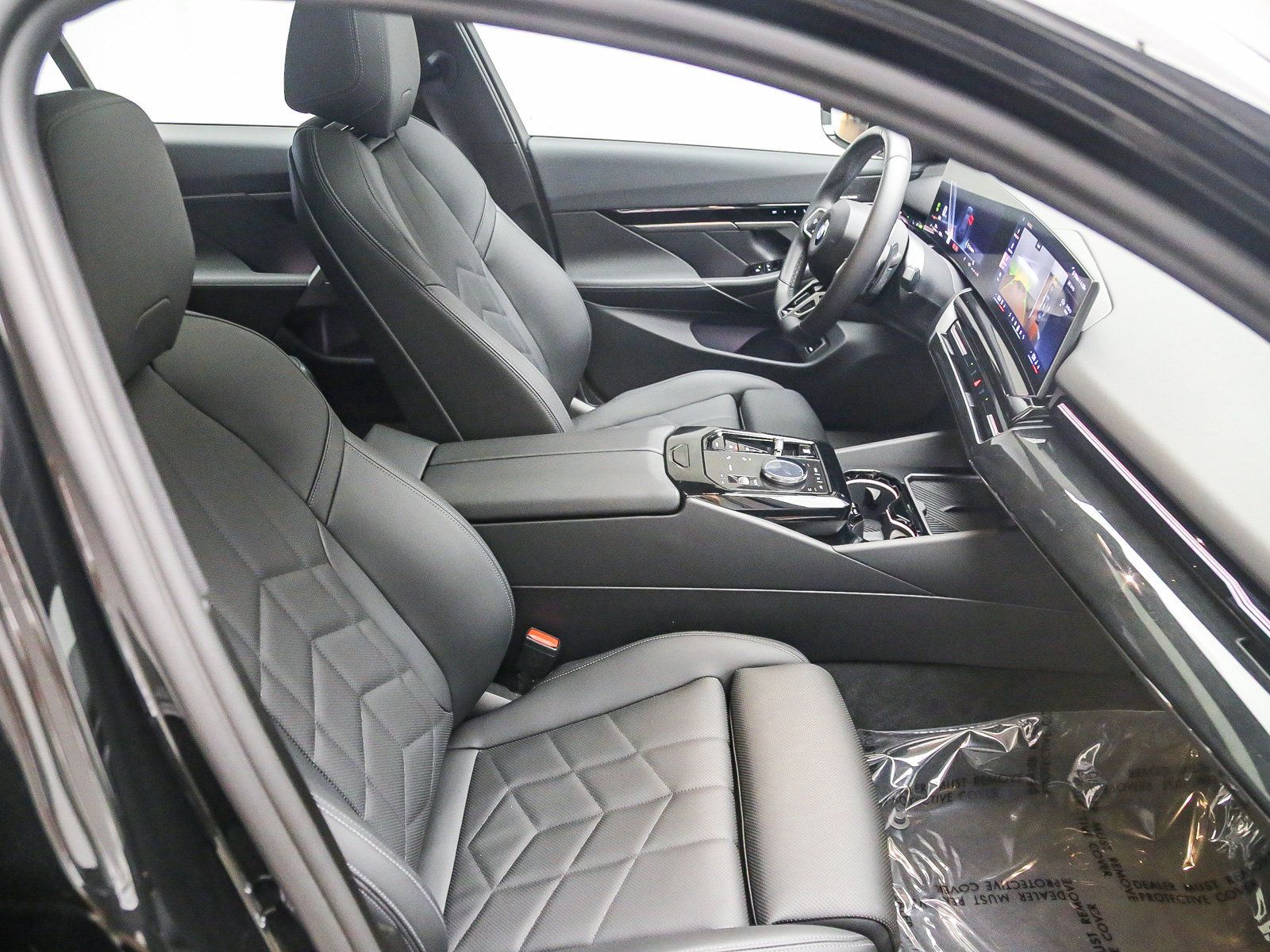Used 2026 BMW 530i w/ M Sport Package RWD image 17