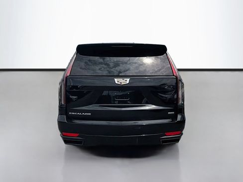 Used 2023 Cadillac Escalade Sport Platinum w/ Heavy-Duty Trailer Package AWD/4WD image 6