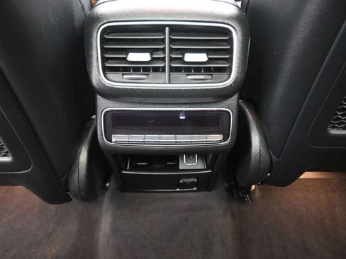 Used 2022 Mercedes-Benz GLE 350 image 21