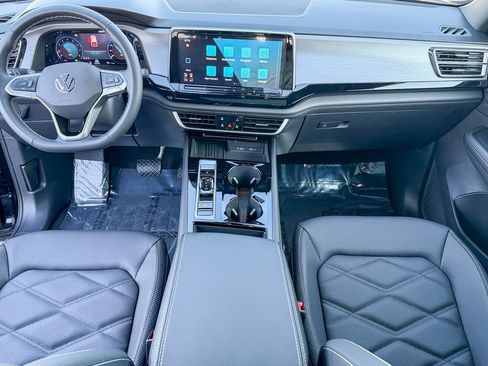 New 2026 Volkswagen Atlas Cross Sport SE image 27