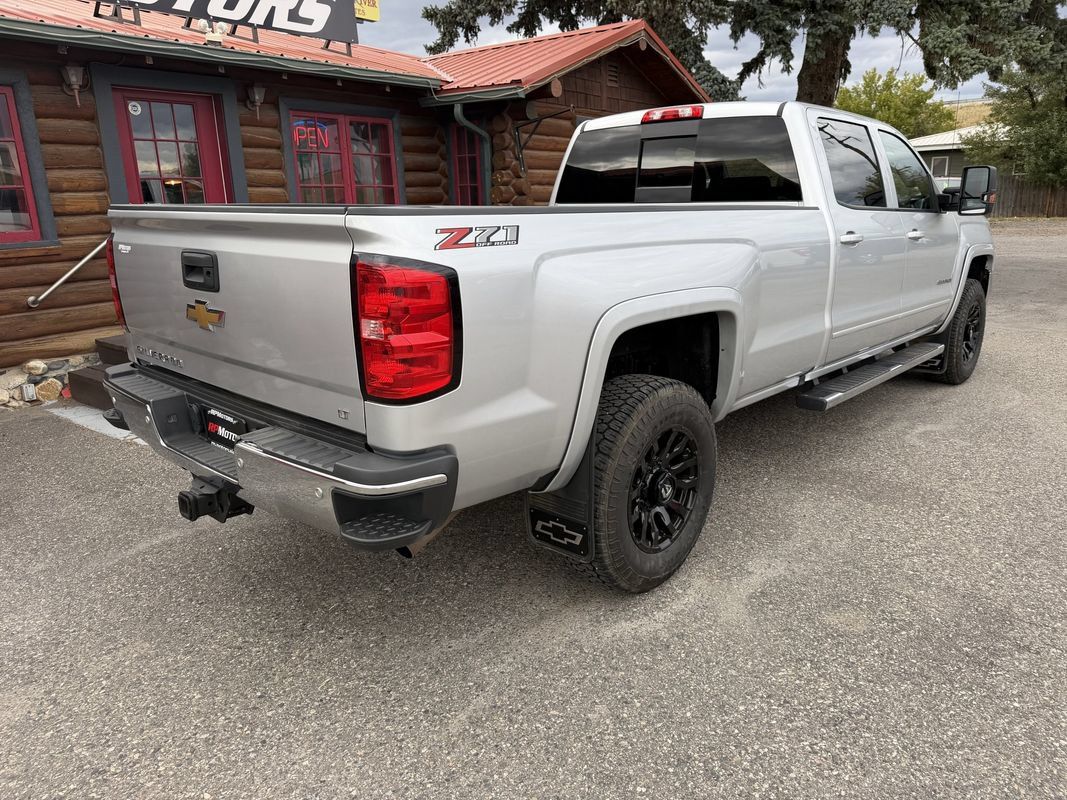 Used 2018 Chevrolet Silverado 3500 LT w/ LT Convenience Package AWD/4WD image 23