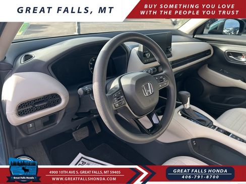 Certified 2025 Honda HR-V LX image 13