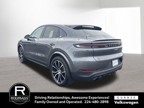 Used 2024 Porsche Cayenne Coupe AWD/4WD image 6