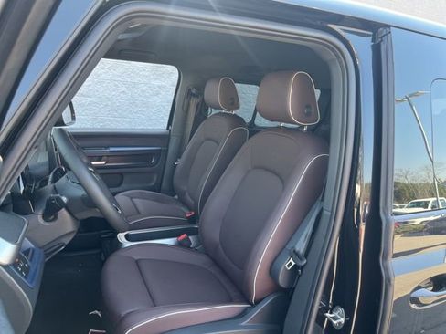 New 2025 Volkswagen ID. Buzz Pro S image 15