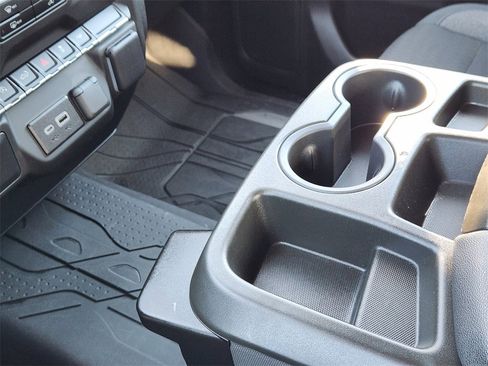 Used 2024 Chevrolet Silverado 1500 Custom image 20