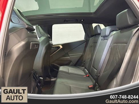 Certified 2025 BMW X3 xDrive30i w/ Premium Package AWD/4WD image 14